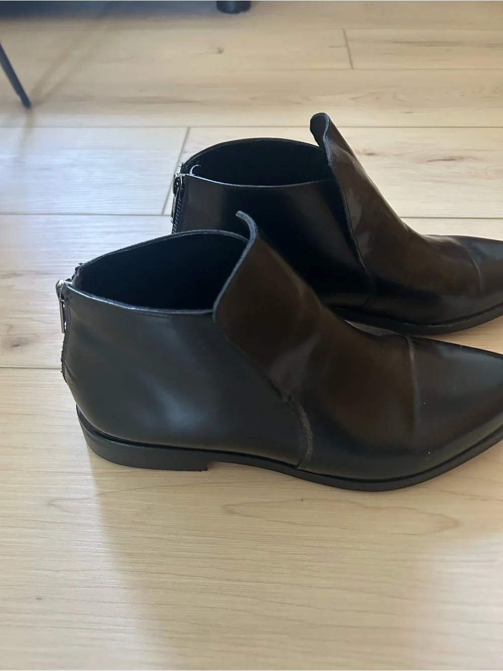 House of Harlow Black Leather Ankle Boots – Made in Spain – Size 7 (Fits 6.5) - Picture 3 of 6